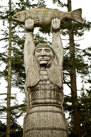 “The Maiden of Deception Pass,” by Fidalgo Island artist Tracy Powell, was made for the Samish people and raised in 1983. The carving can be seen at Rosario Beach. 