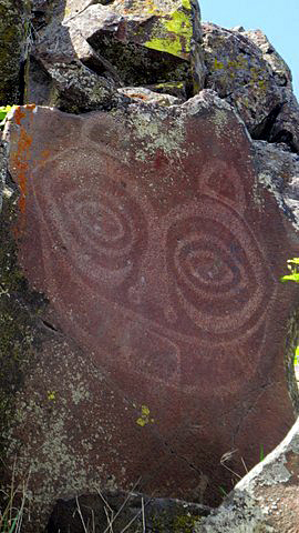 Tsagaglalal, "She Who Watches," is both painted and incised on a basalt wall. It can be seen only on free guided tours. 