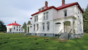 Among lodging options at Cape Disappointment State Park: Rent one of the former lightkeepers’ homes, above, at North Head Lighthouse. There’s also a campground that includes yurts and small cabins.