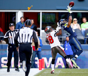 Seattle Seahawks free safety Earl Thomas’ physical play turned this interception against the Tampa Bay Buccaneers into a pass-interference penalty.