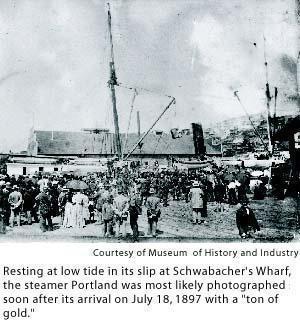 Crowds meet steamer Portland